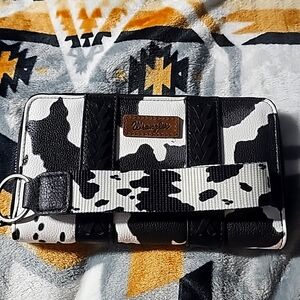 Wrangler wallet